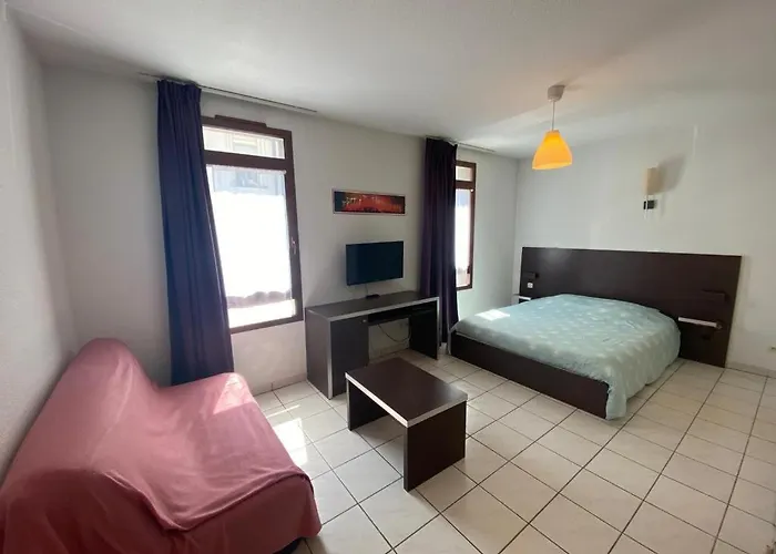 Studio Cite Medievale 250 M